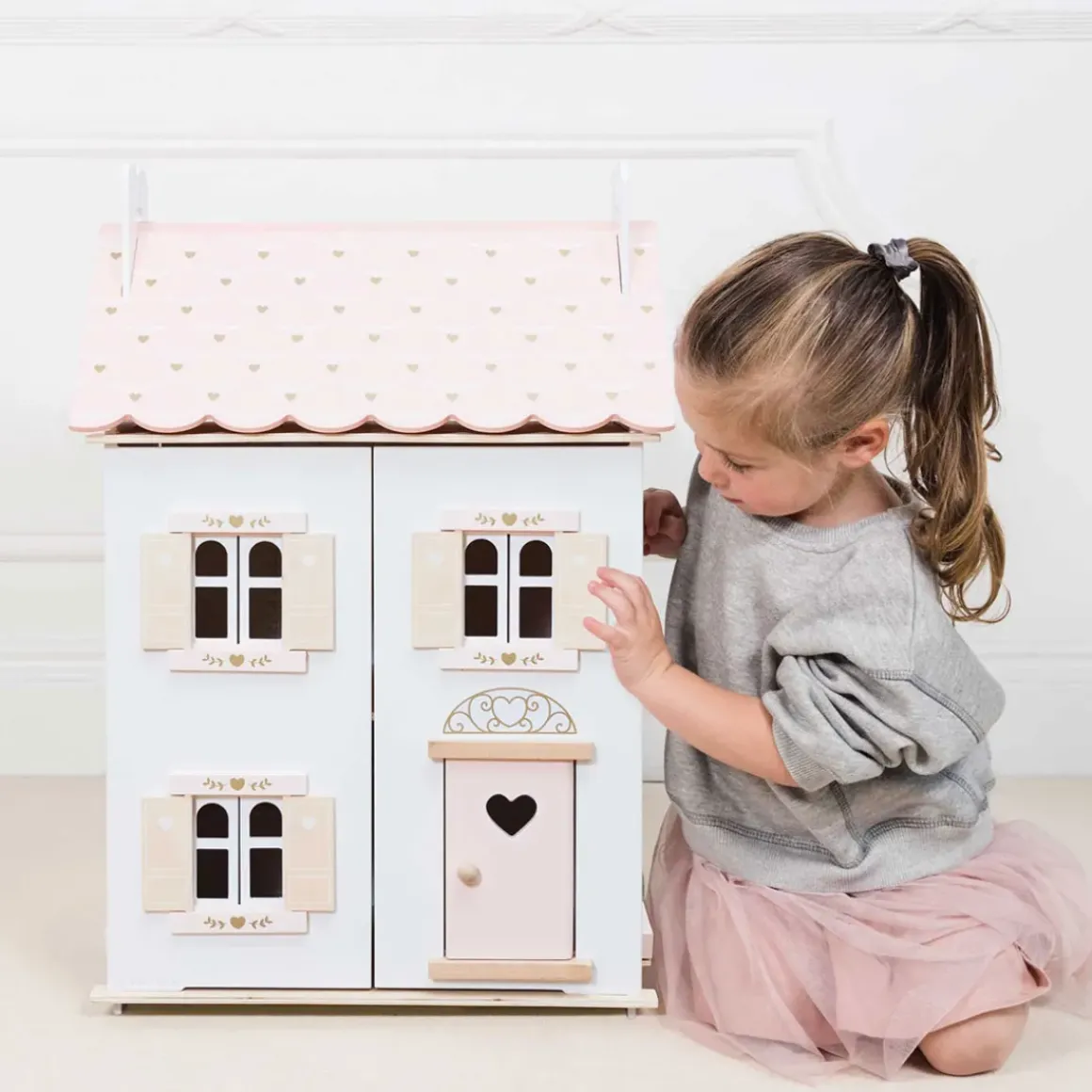 Rose Heart Dolls House
